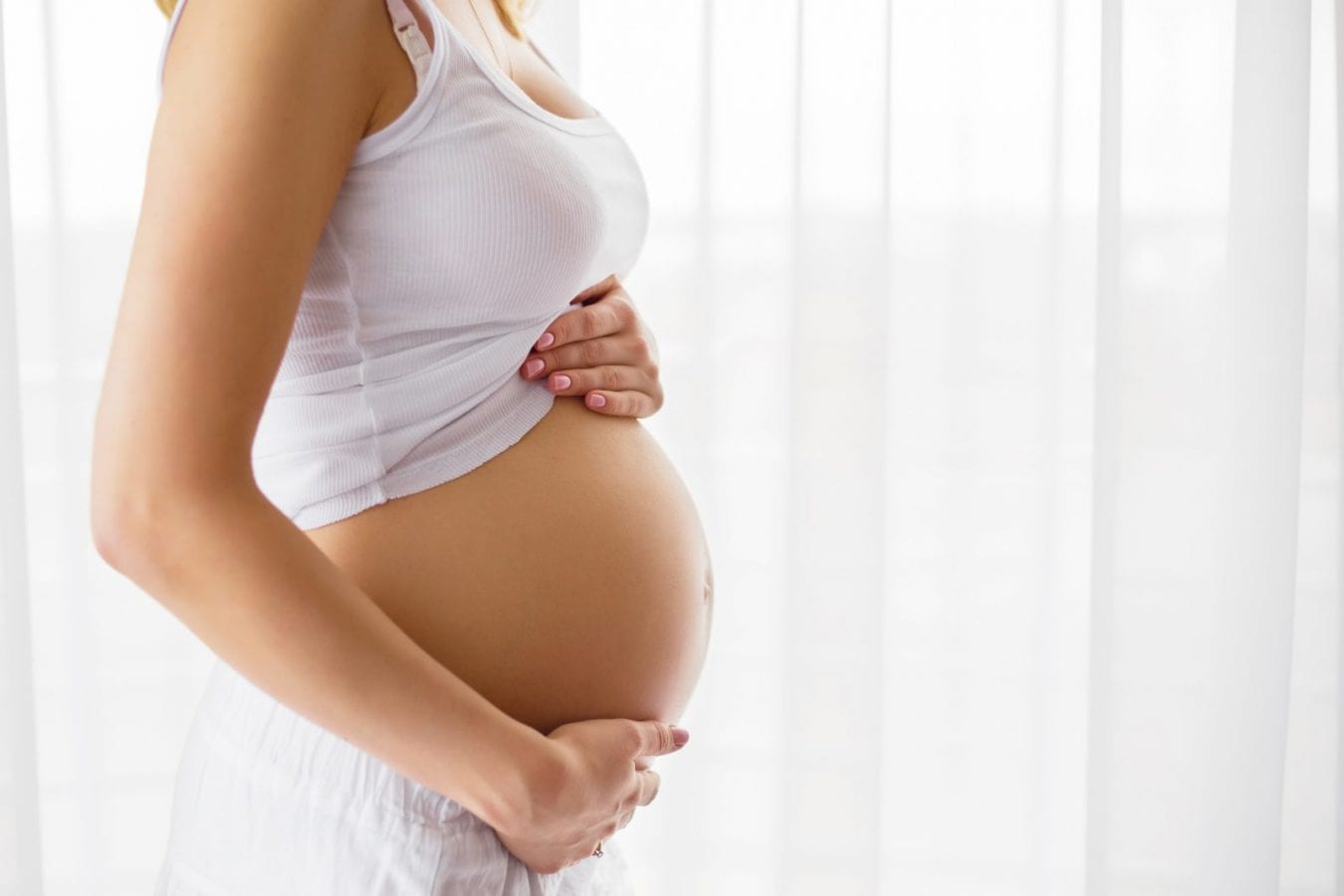 Huiles essentielles pendant la grossesse I Femme Enceinte – Eve & Rose